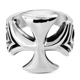 Nerezový masívny prsteň zdobený s krížom